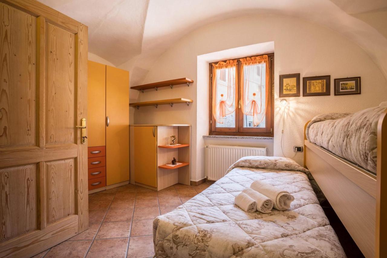 Appartamento Jasmine Molina di Ledro Exterior foto
